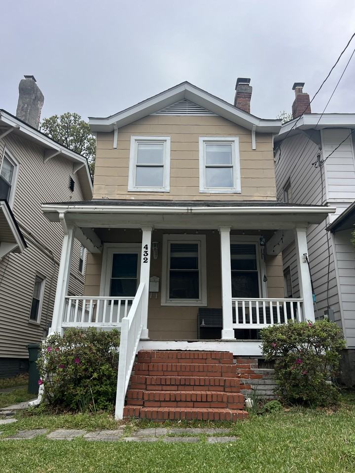 432 Virginia Ave #1 - Photo 2 of 26