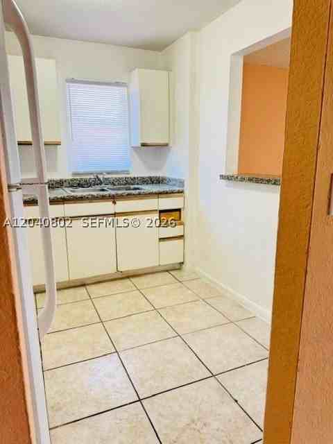 4160 Nw 21st St #201G - Photo 3 of 12