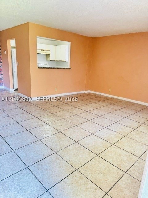 4160 Nw 21st St #201G - Photo 6 of 12