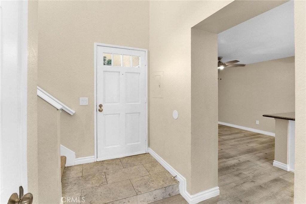 7314 Greenhaven Ave - Photo 3 of 29