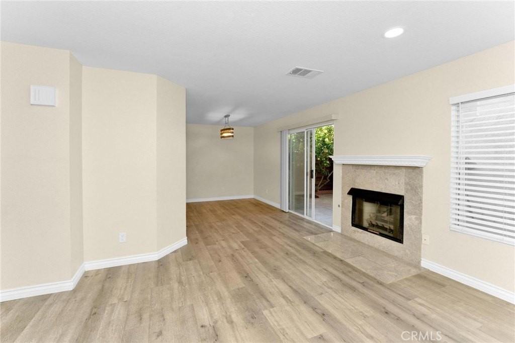 7314 Greenhaven Ave - Photo 4 of 29
