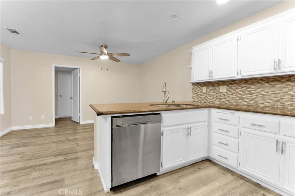 7314 Greenhaven Ave - Photo 7 of 29