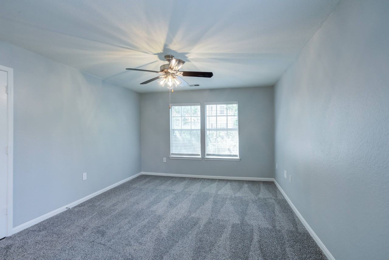 Marina Pointe - Photo 3 of 25