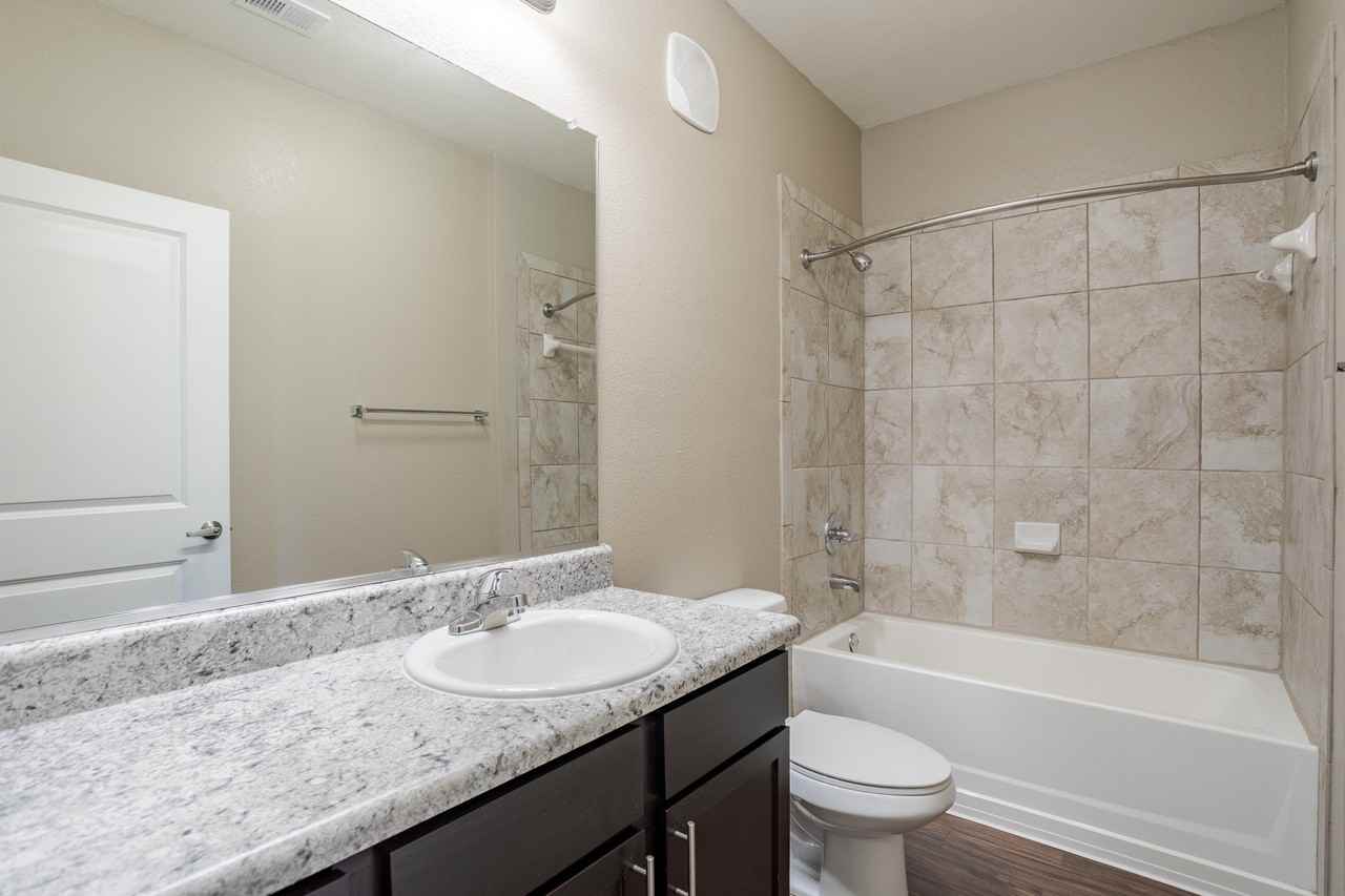 Integra Vistas Apartments - Photo 5 of 20