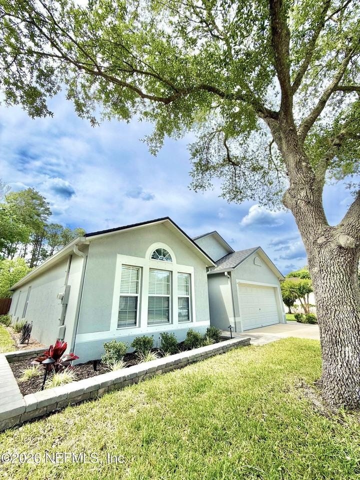 11110 Peerless Ln - Photo 6 of 46