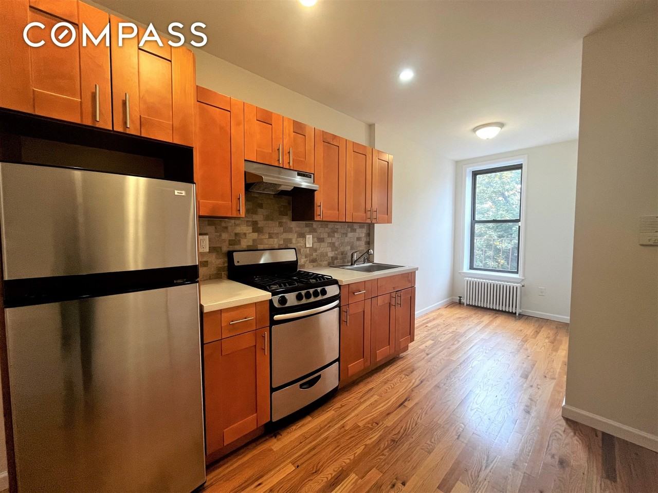 247 58th St #3L - Photo 5 of 6