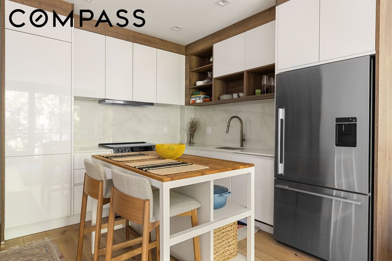 197 Quincy St #2B - Photo 3 of 6