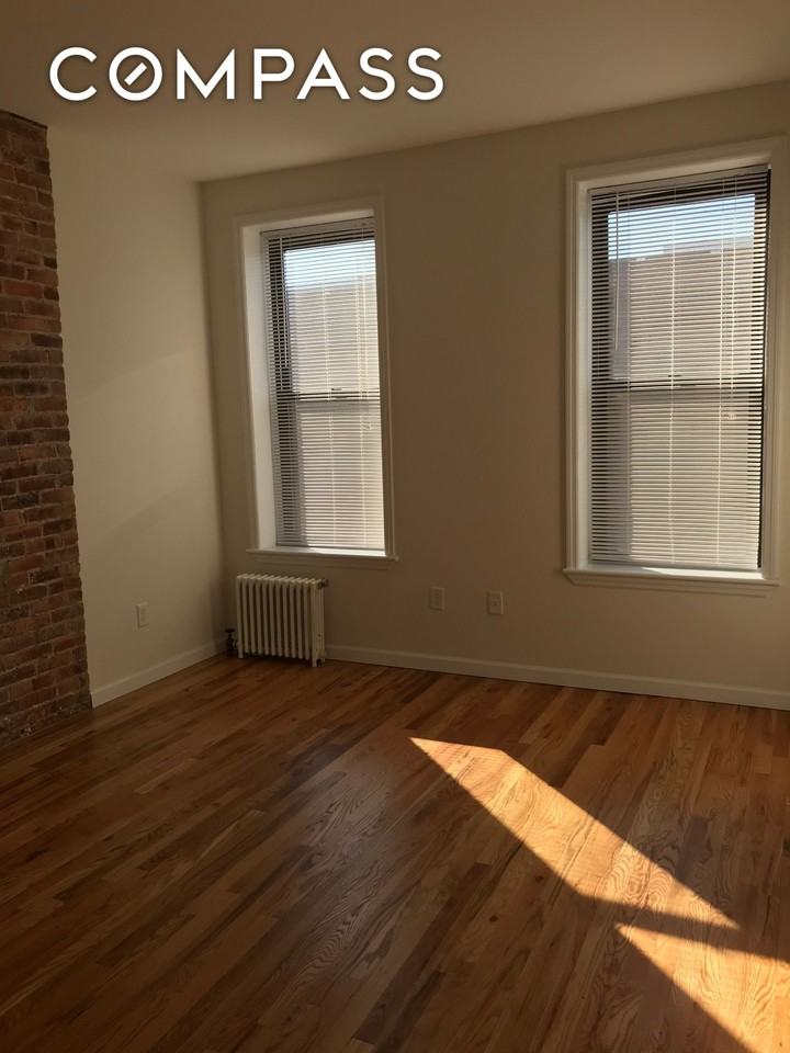 247 58th St #3R - Photo 6 of 7