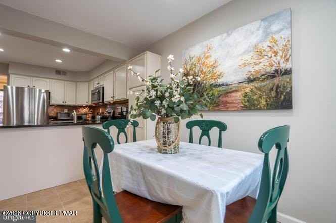 603 Honey Run Rd - Photo 4 of 14