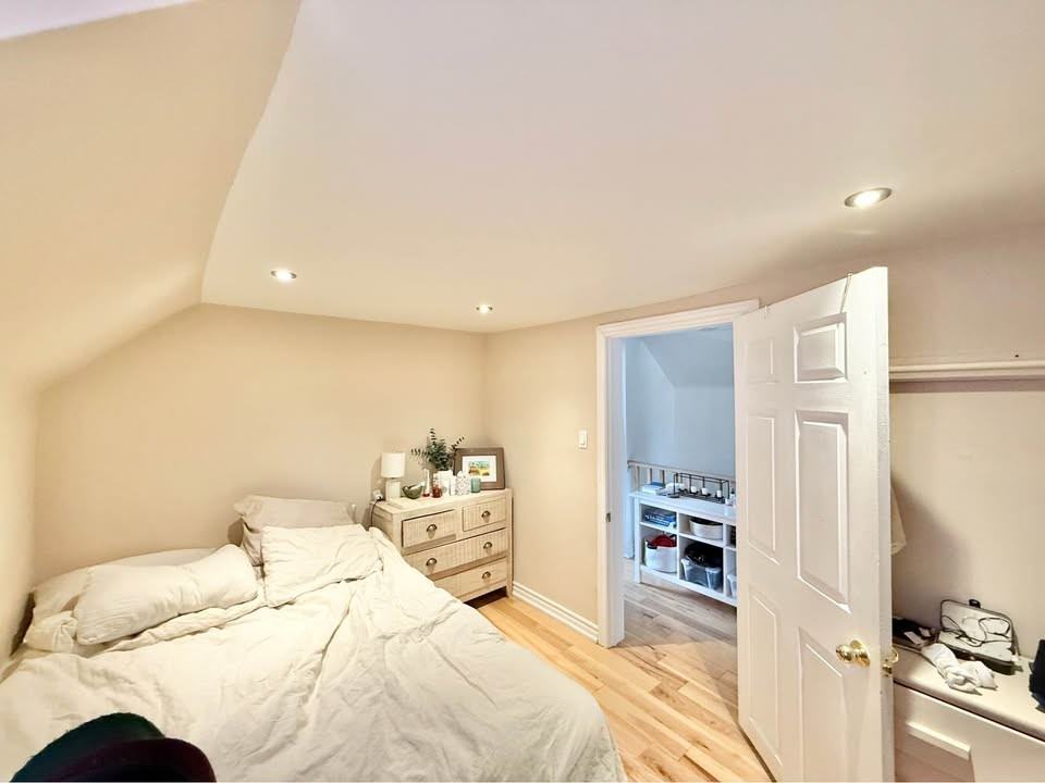 31 Conway Avenue #1 - Photo 4 of 7