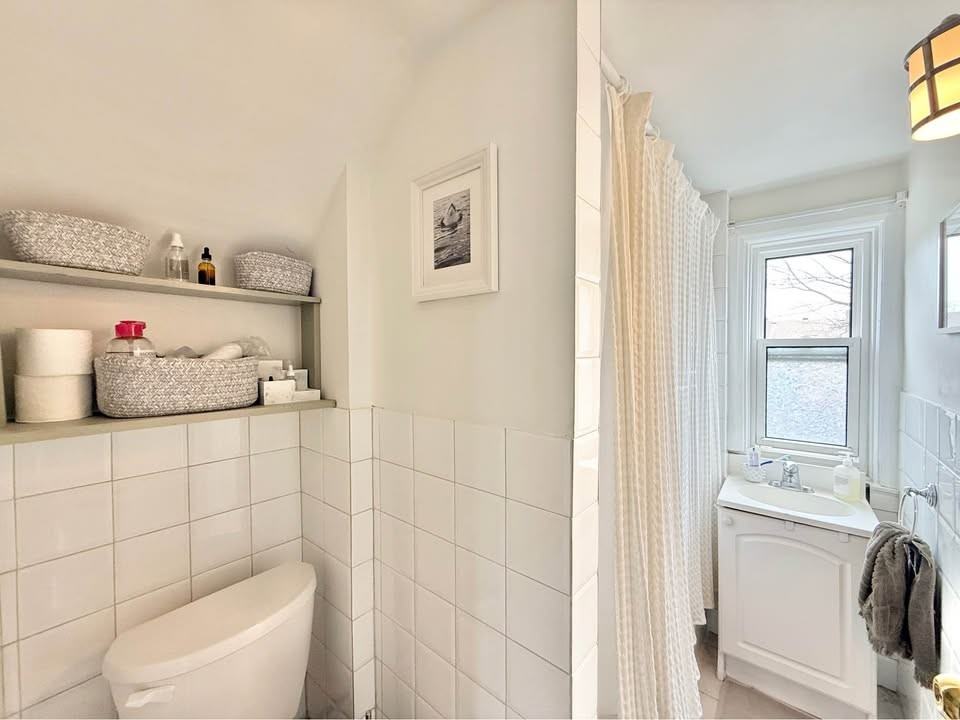31 Conway Avenue #1 - Photo 5 of 7