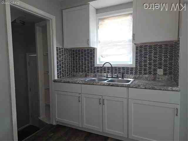 19350 Huntington Rd - Photo 6 of 16