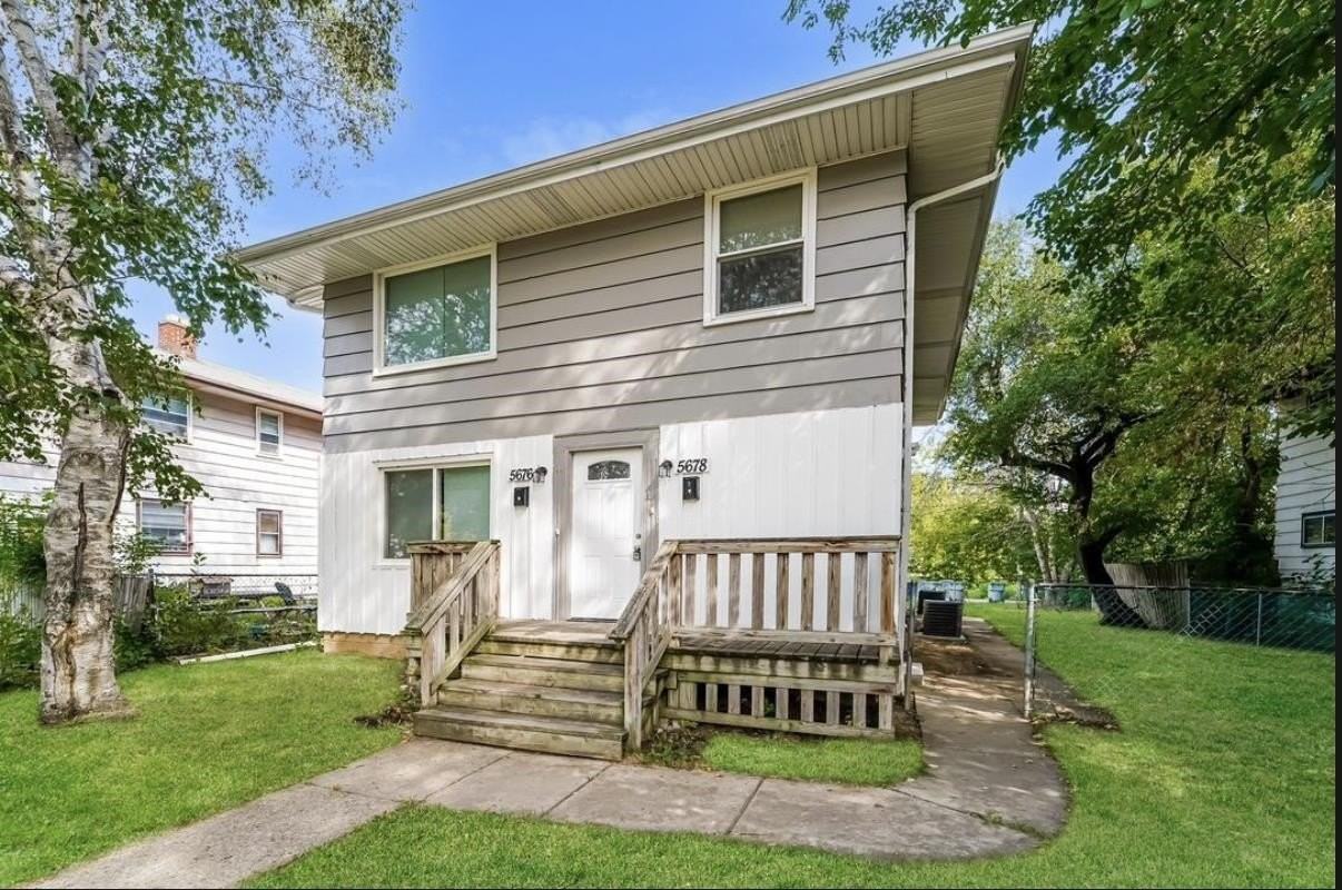 5678 N 61st St Avenue - Photo 4 of 5