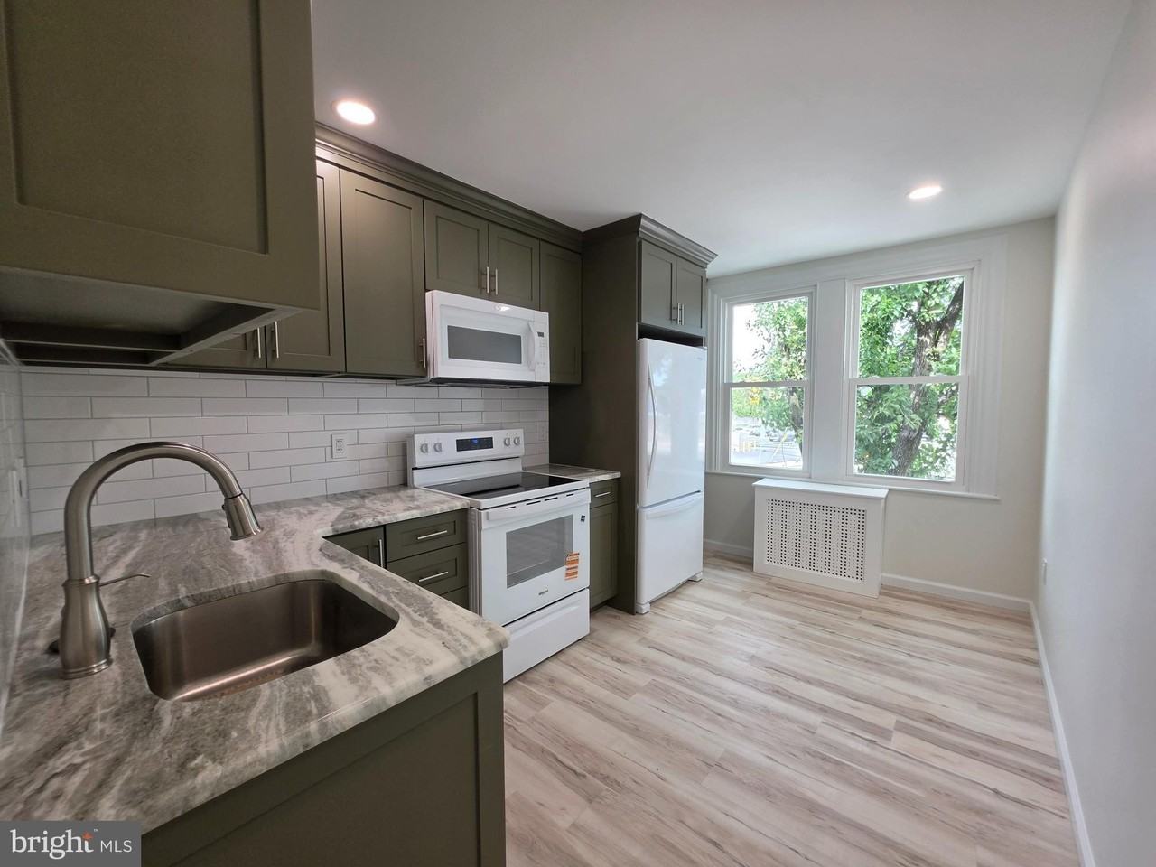 8 N York Rd - Photo 6 of 17