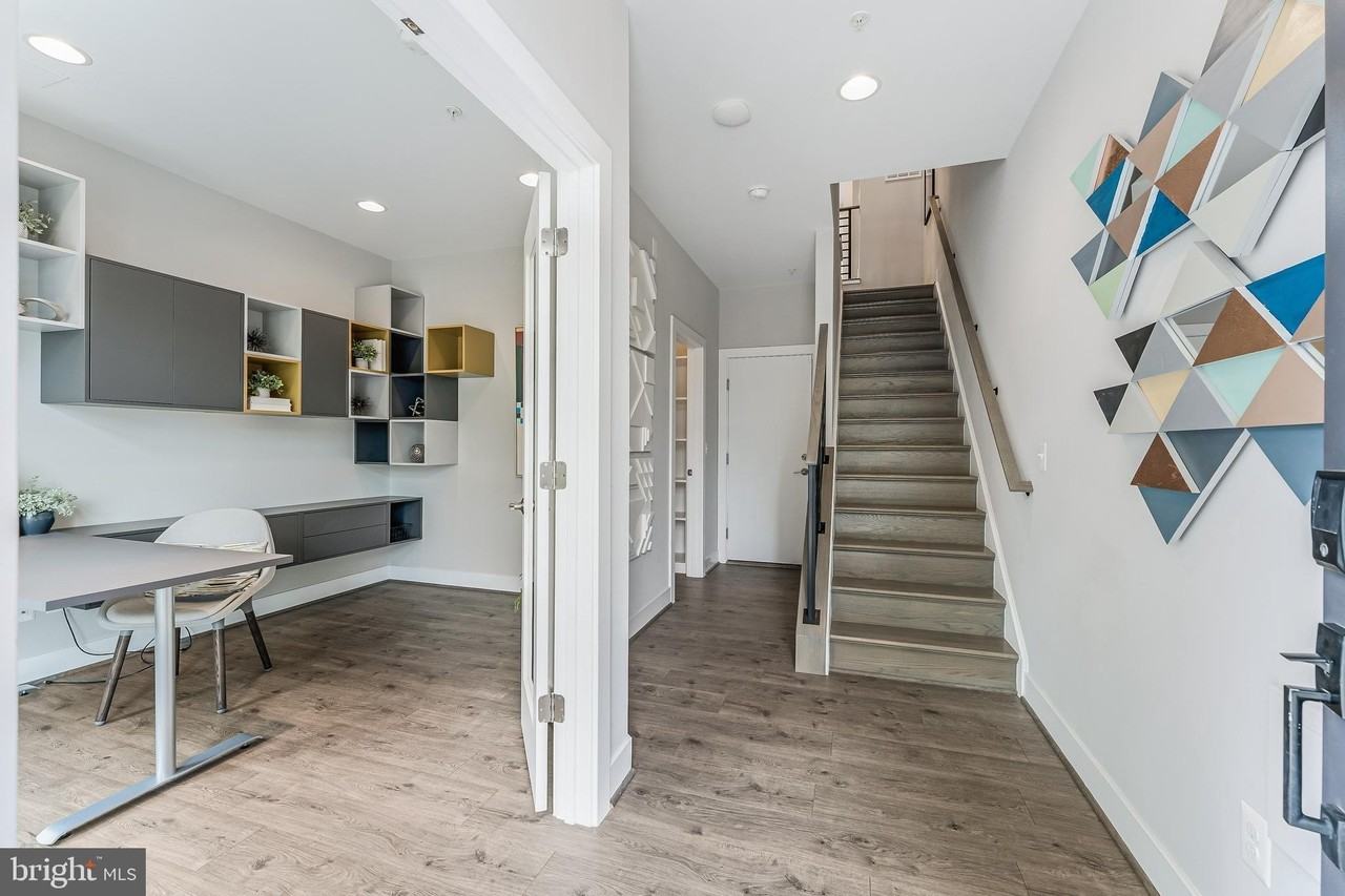 11303 Reston Station Blvd - Photo 2 of 41