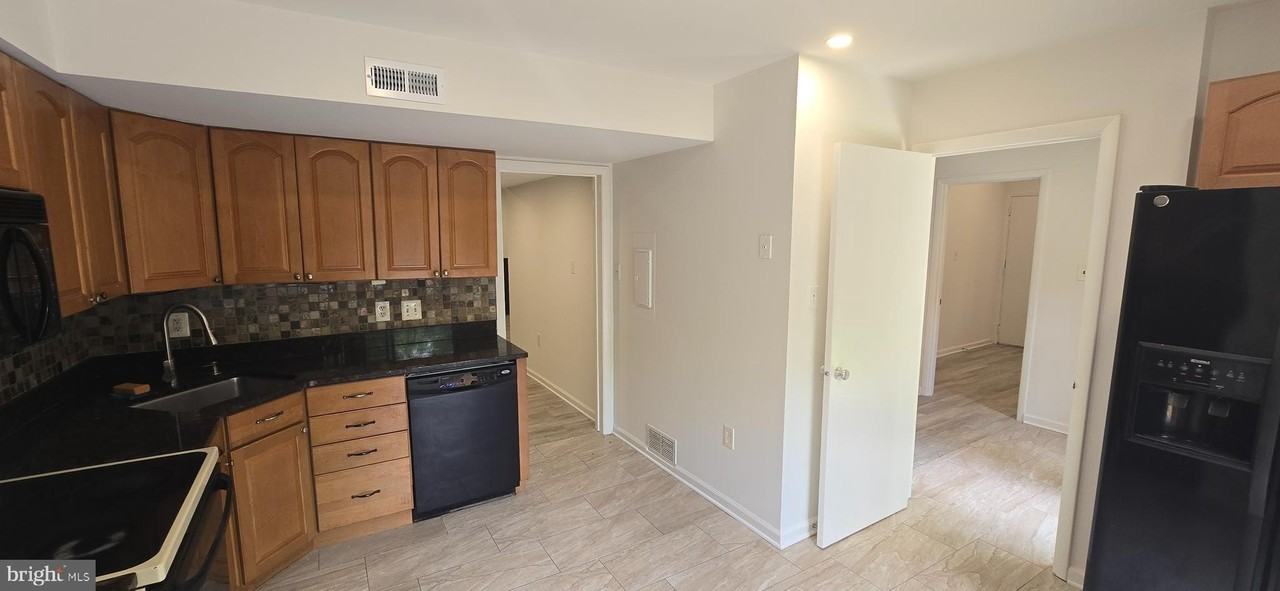11922 Escalante Ct - Photo 6 of 26