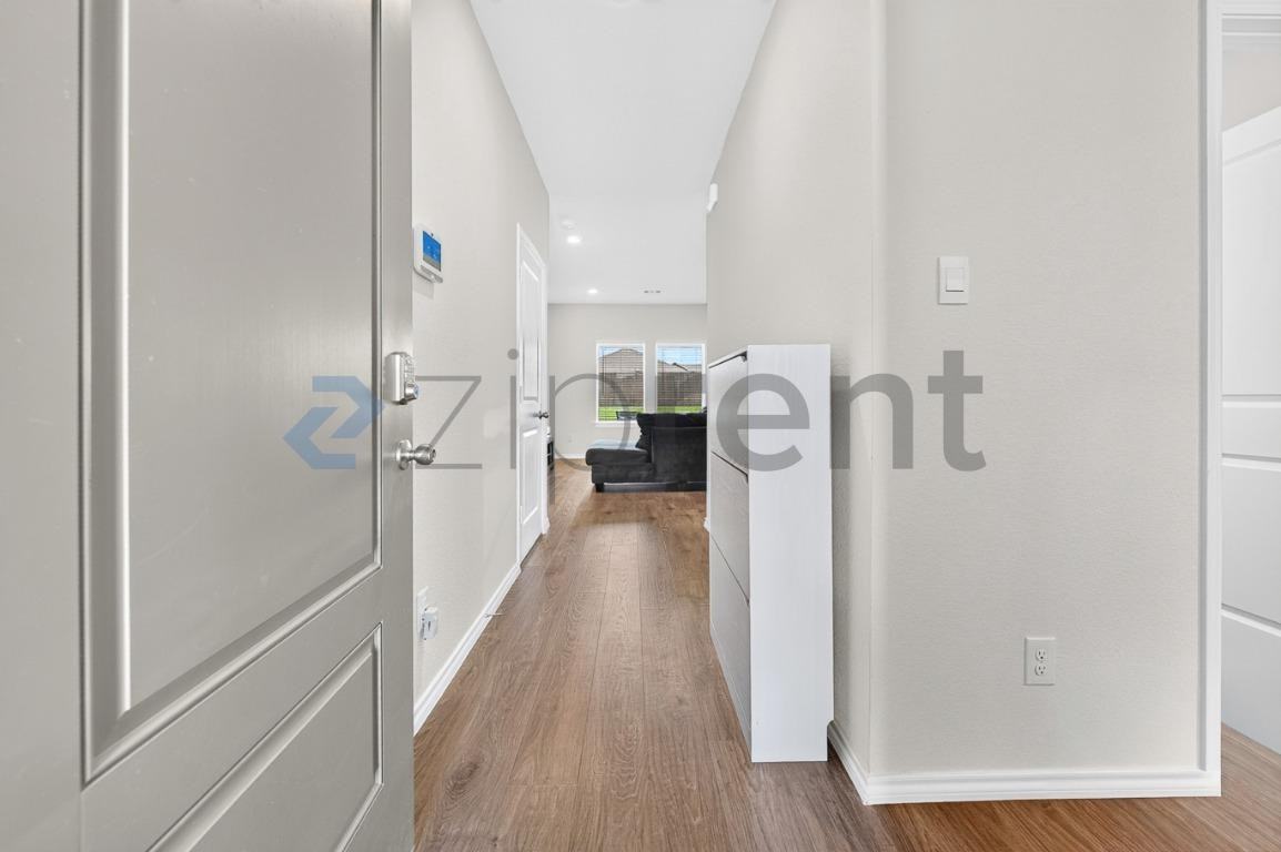 3923 Mountain Dr - Photo 5 of 30