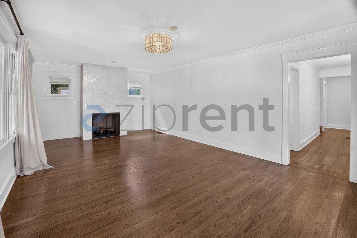 811 Verner St Nw - Photo 5 of 34