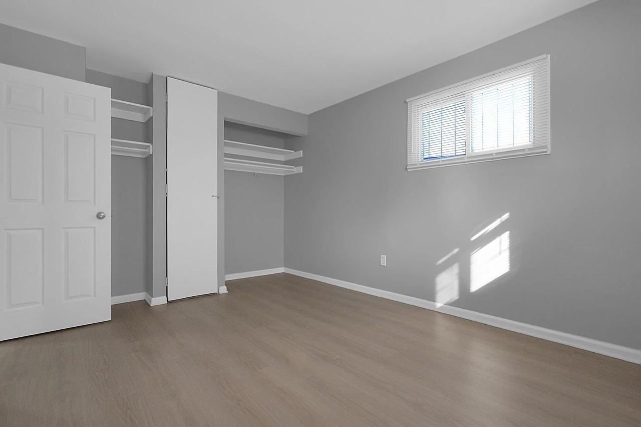 180 N Sylvan Ave #H - Photo 5 of 15