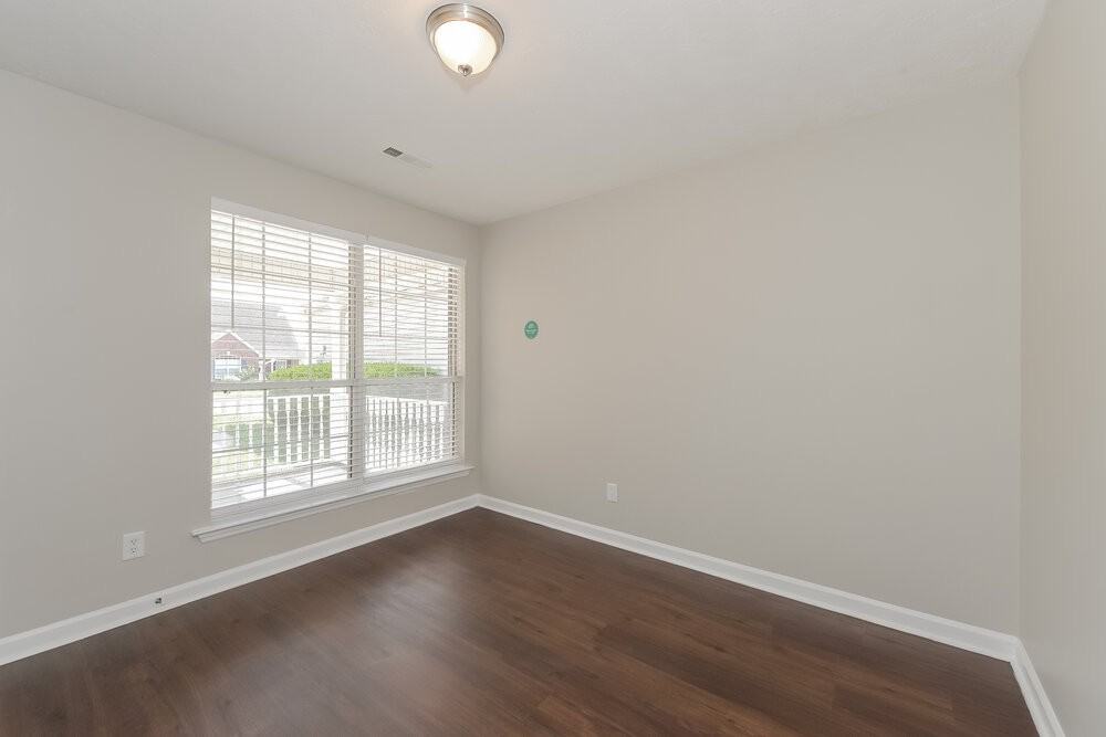 516 Federal Ct - Photo 5 of 16