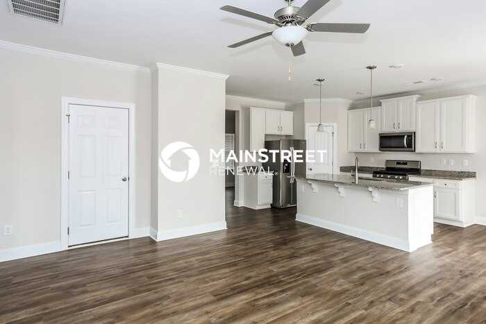 2136 Moselle Dr - Photo 6 of 17