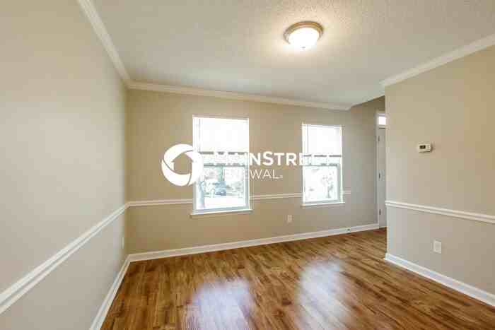 3916 Armitage Dr - Photo 7 of 17