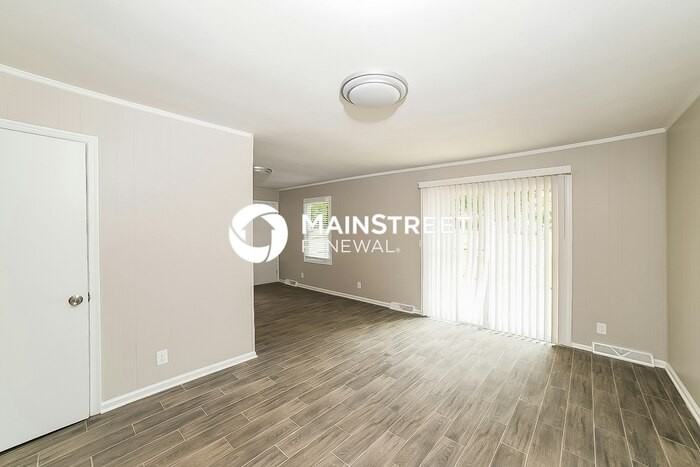 605 Brightsfield Ct - Photo 6 of 16