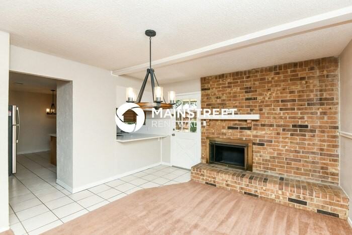 1034 Meadowbrook Dr - Photo 5 of 16