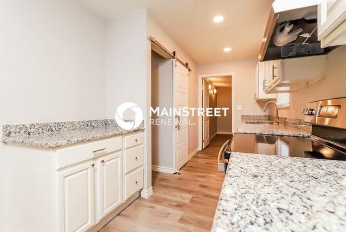 450 Millwood Ln - Photo 7 of 16
