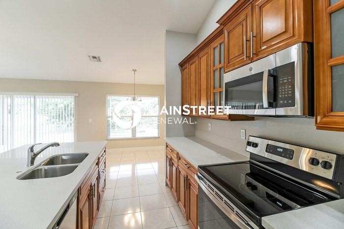 3318 34th St Sw - Photo 6 of 16