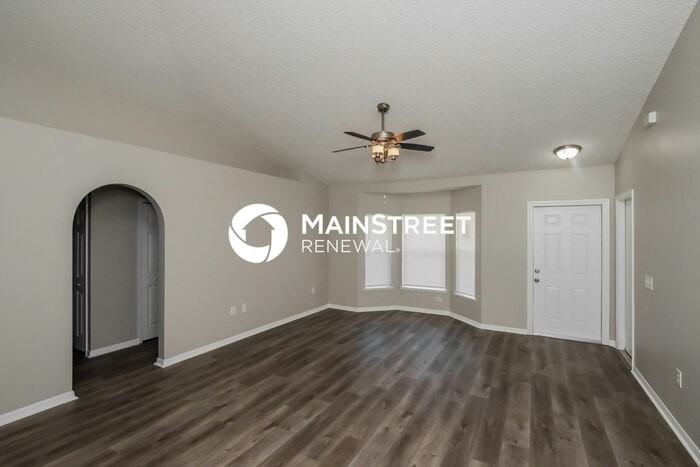 590 Truman St Sw - Photo 4 of 15