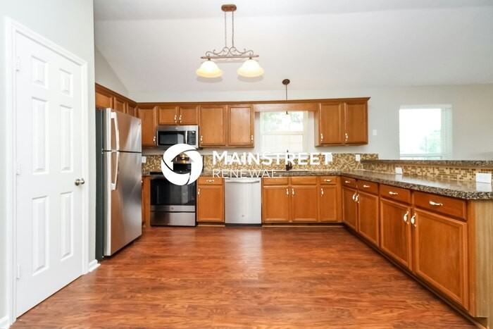 818 Carmen Way - Photo 5 of 16