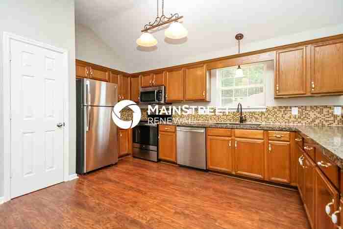 818 Carmen Way - Photo 6 of 16