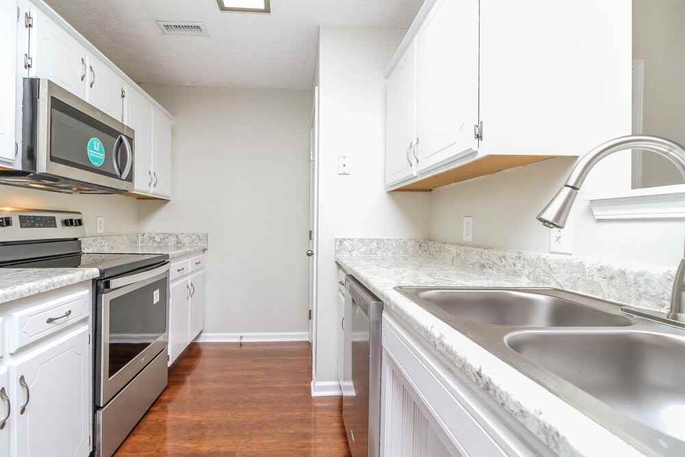 615 Zellwood Dr - Photo 7 of 16