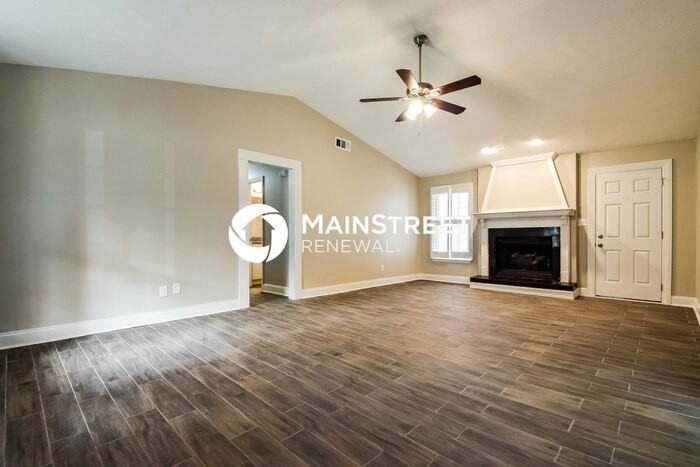 154 Old Norton Rd - Photo 4 of 16