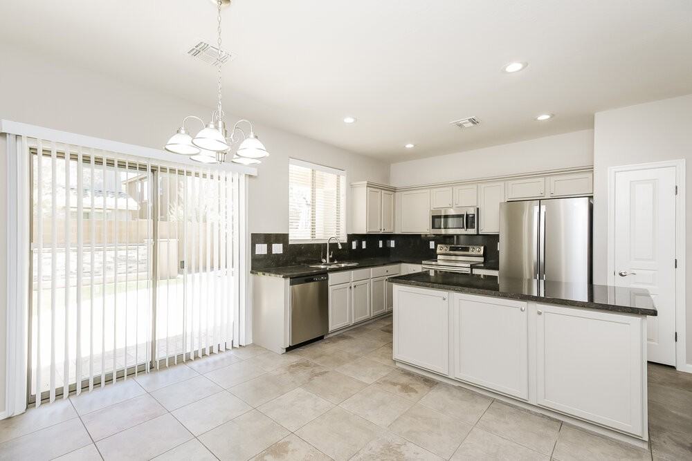3869 E Claxton Ave - Photo 7 of 17