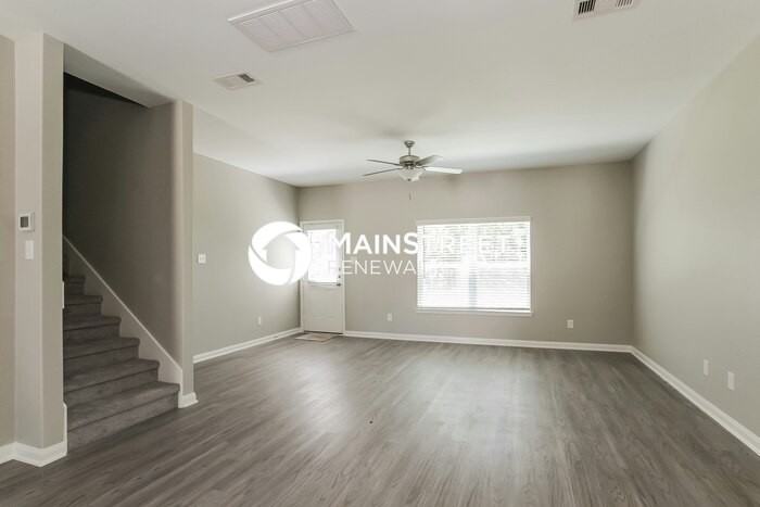 23051 Bellini Dr - Photo 5 of 16