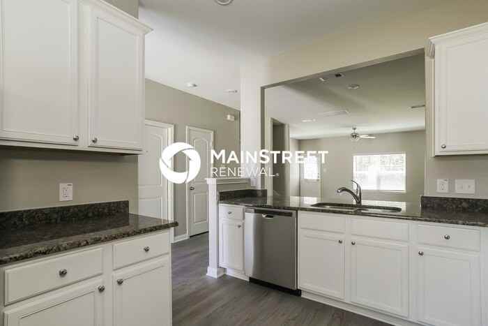 23051 Bellini Dr - Photo 6 of 16
