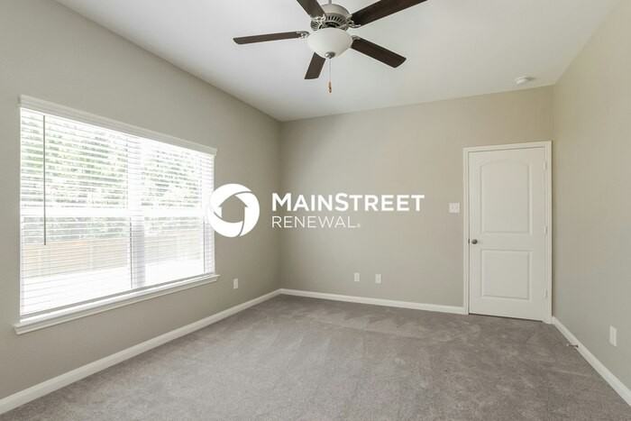 23051 Bellini Dr - Photo 7 of 16