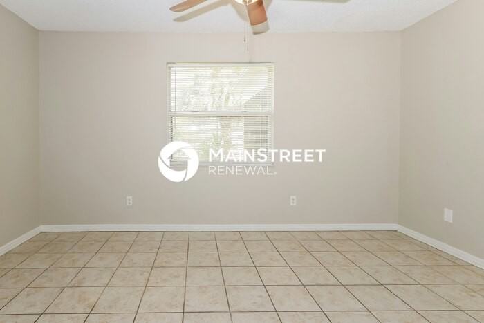 8208 Kenwood Rd - Photo 4 of 16