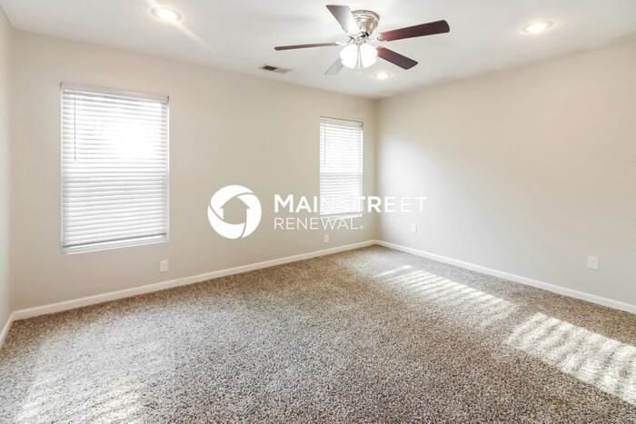 16 Belmo Dr - Photo 5 of 15