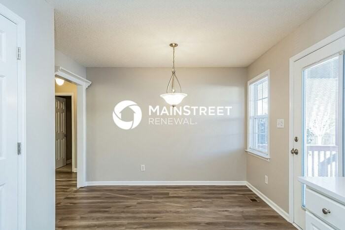 5129 Peakwood Dr - Photo 5 of 16