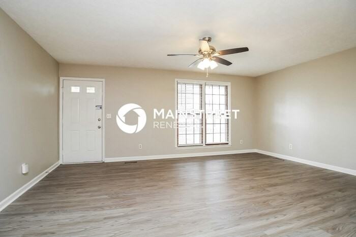 103 Raspberry Ln - Photo 3 of 16
