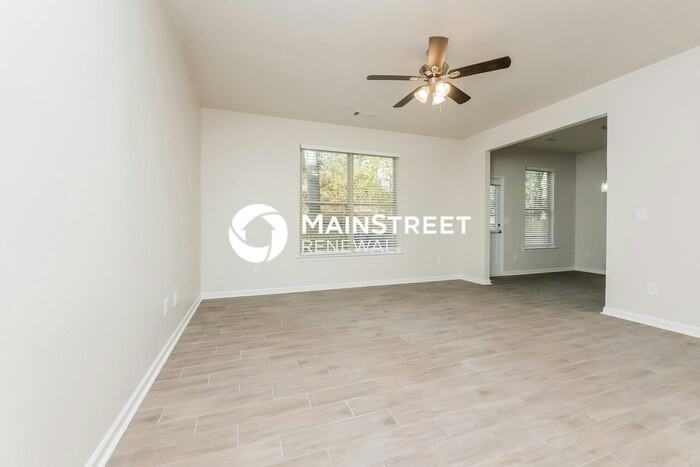 1470 Persimmon Trce - Photo 6 of 17