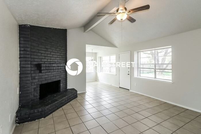 3730 Nutwood Ln - Photo 7 of 16