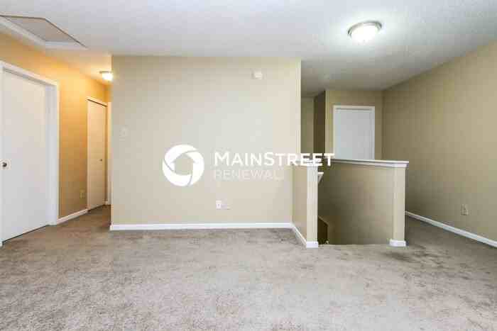 818 Runnymede Dr - Photo 6 of 15