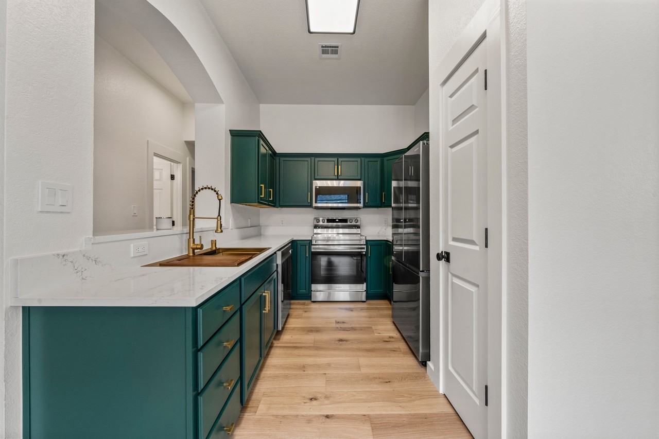 10234 Condor Loop #1 - Photo 7 of 38