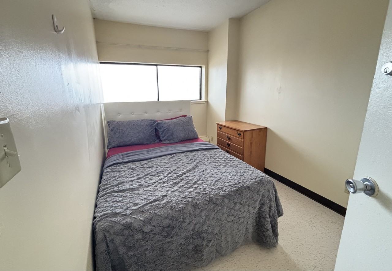 401 Princess Street #434 - Photo 5 of 8