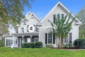 featured image of 205 Lawn Market