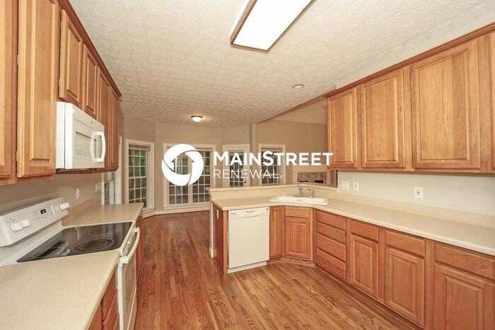 205 Lawn Market - Photo 5 of 14